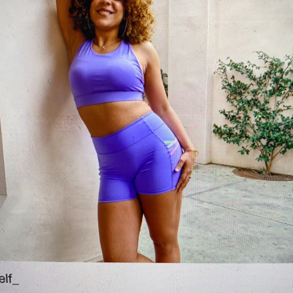 Fabletics motion 365 purple biker shorts